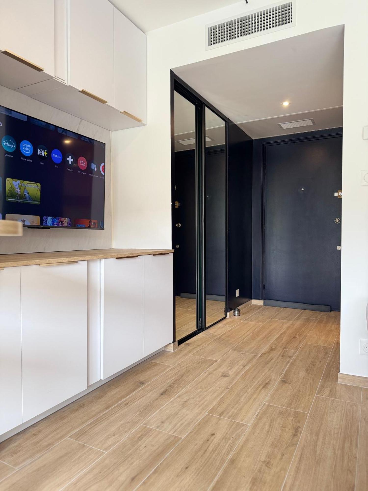 Cosy Appartement, Centre-Ville Cannes, Terrasse, Clim 外观 照片